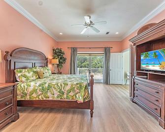 Sleeps 8, Views , 2 King Masters, Dog Friendly, Private Pool - Apalachicola - Ložnice
