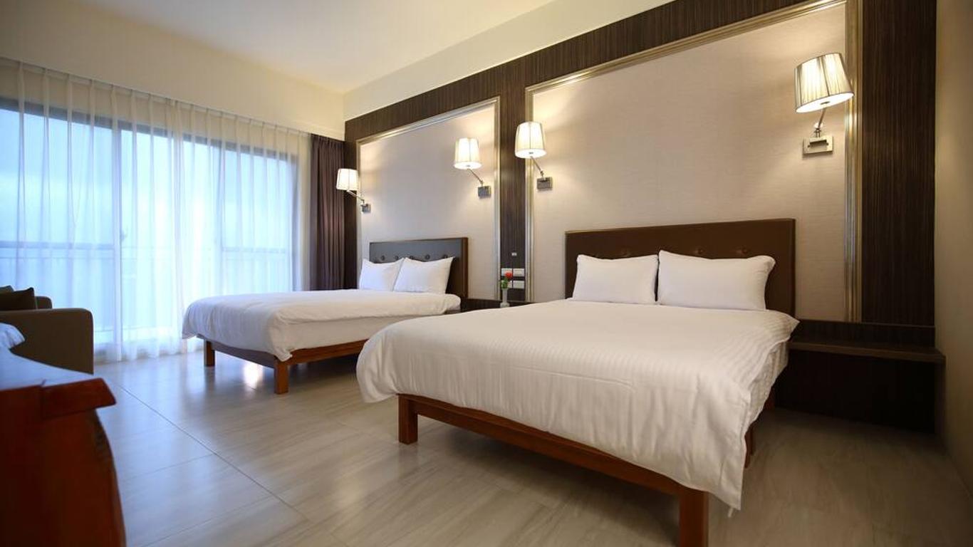 هوالين تشيكاكواي بي آند بي