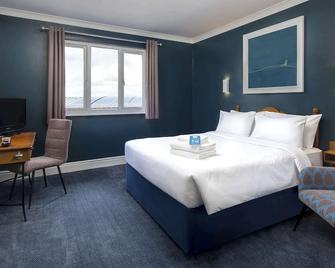 Travelodge Birmingham Sheldon - برمينغهام - غرفة نوم