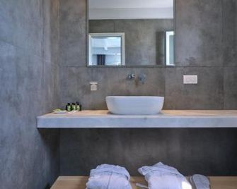 Parian Village Beach Hotel - Adults Only - Parikia