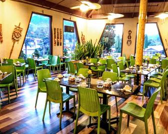 Tiki Resort - Lake George - לייק ג'ורג' - מסעדה
