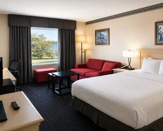 Ramada by Wyndham Trenton - Trenton - Slaapkamer