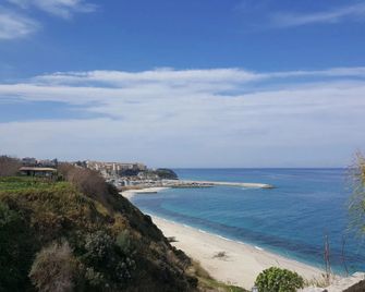 Borgo degli Dei - Affittacamere Poseidone - Parghelia