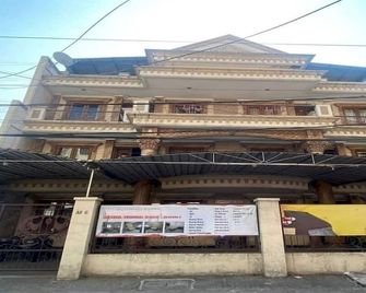 OYO Life 93202 Pentagon Homestay Syariah - Surabaya - Gebäude
