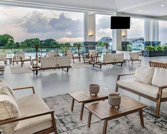 رامادا باي ويندام سانت كيتس ريزورت - باسيترّ - ردهة