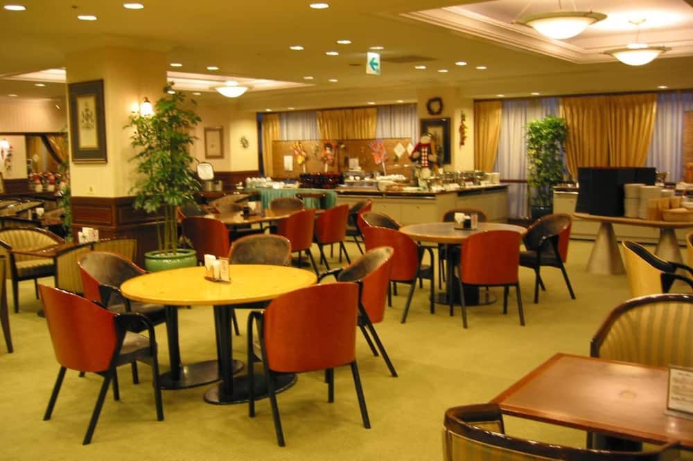 هوتل جراند تيراس سينداي كوكوبونتشو - سينداي - مطعم