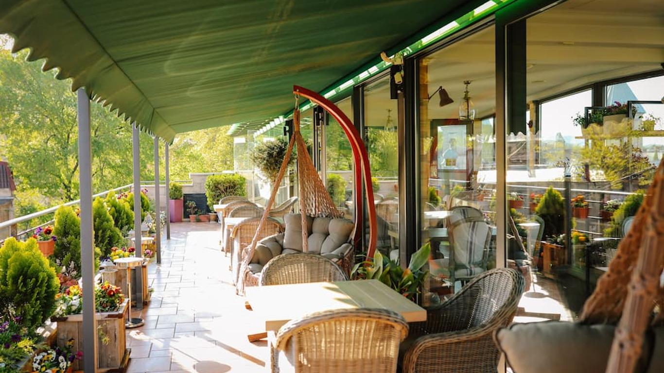 โรงแรม Sharden Villa Boutique