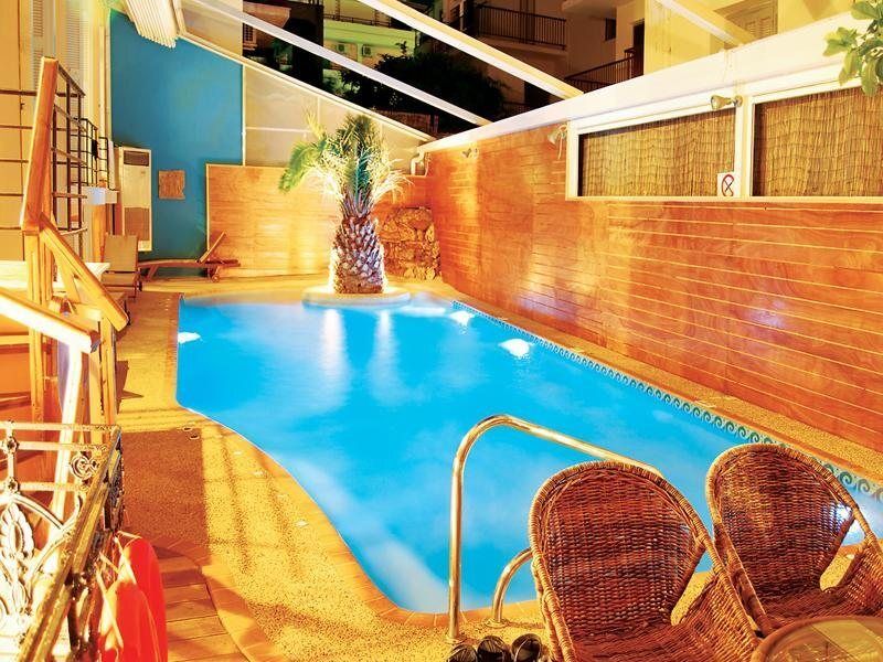 هوتل كوزموبوليت