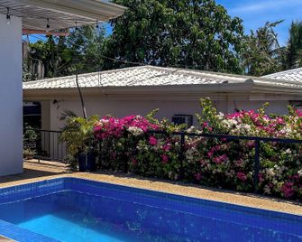 Seaview Mansion - Dalaguete - Pool