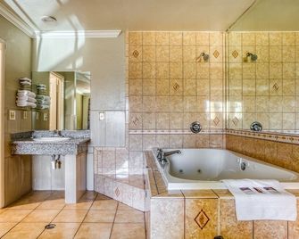 Passport Inn Whittier - Whittier