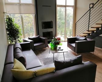 Mountscape - Barouk - Living room