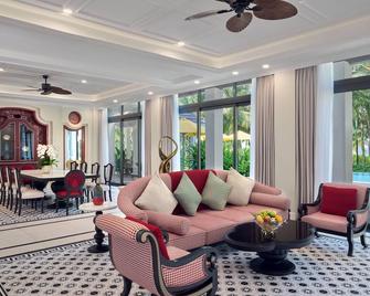 Wyndham Grand Phu Quoc - Phu Quoc - Living room