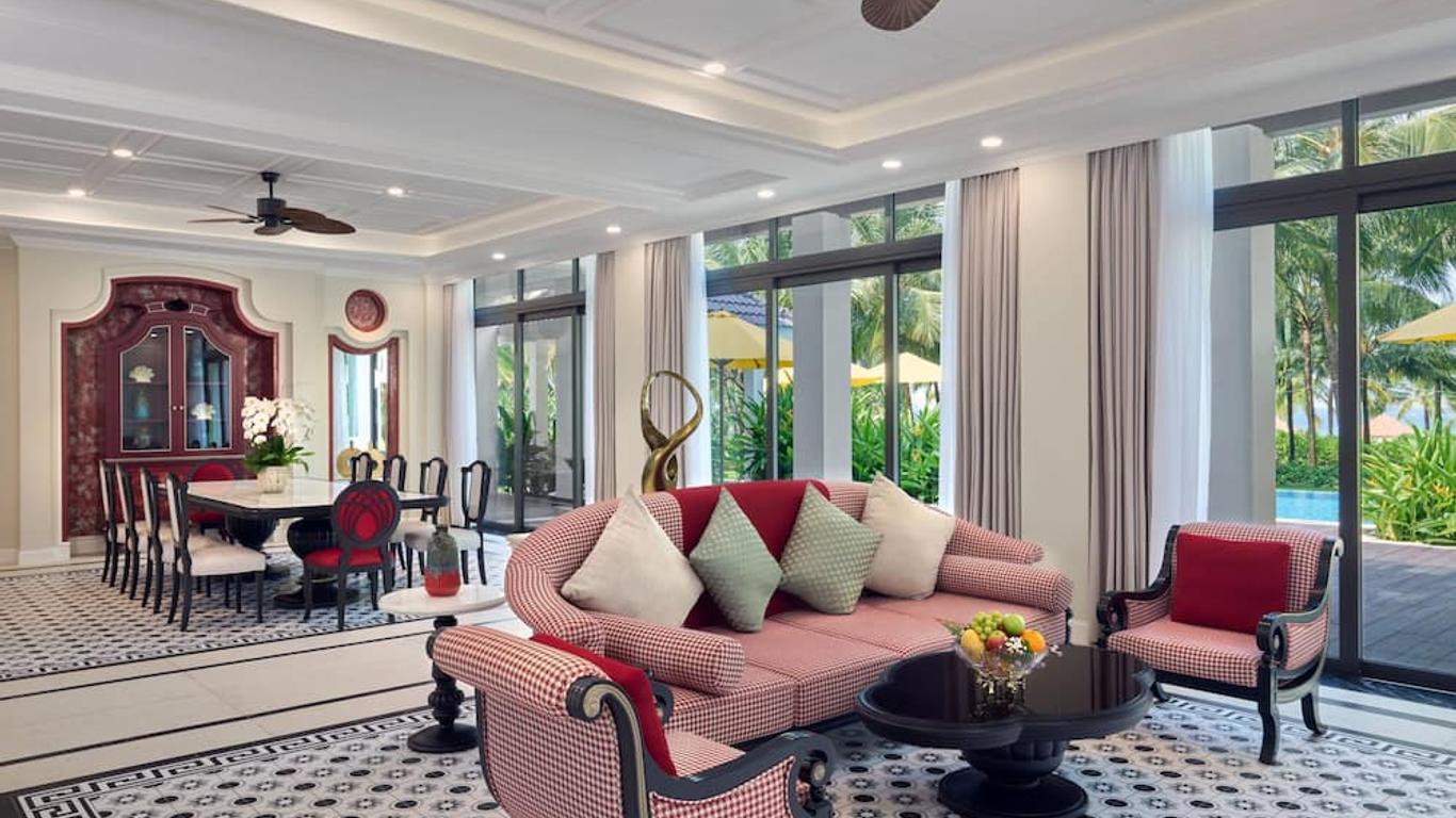 Wyndham Grand Phu Quoc