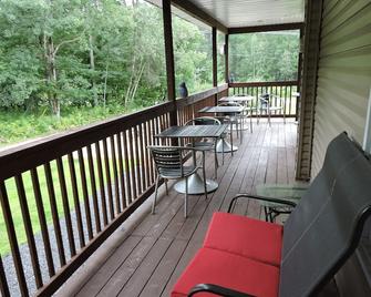 Gite Passion et Tendresse B&B - Shefford - Balcone