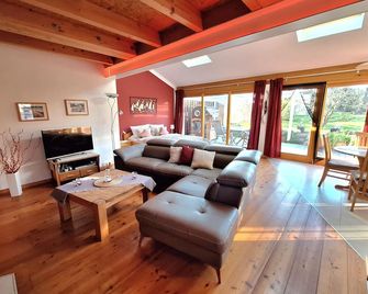 Ferienhaus-am-Kuhmoor - Wismar - Living room