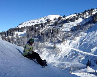 Le Pleney Large Studio, Family Friendly. Morzine, Prime Location - Morzine