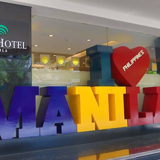 Palm Hotel Manila image 1