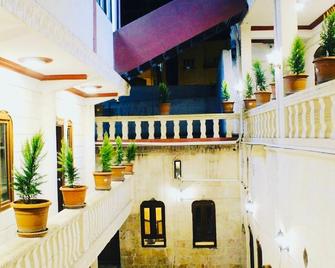 Grand Babil Otel - Sanliurfa - Patio