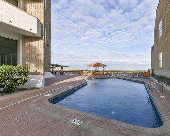 Padre South Hotel On The Beach - South Padre Island - Pool