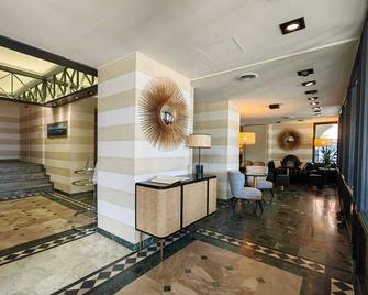 Hotel Ancora - Verbania - Lobby