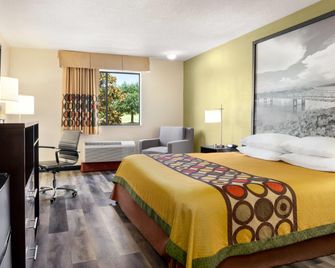 Super 8 by Wyndham Clinton - Clinton - Habitación