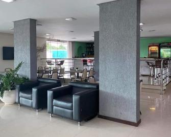 Biss Inn Hotel - Goiânia - Recepción