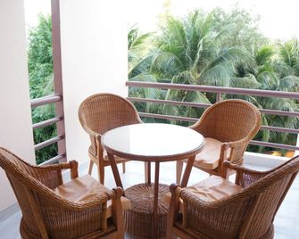 Sea Sand Sun Resort Rayong - Rayong - Balkon
