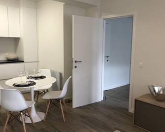 Superb apartment 1ch, 50m2, fully equipped for 2 people, 70 m from the dike - Knokke-Heist - Dining room