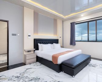 Grand Valonia - Jember - Slaapkamer