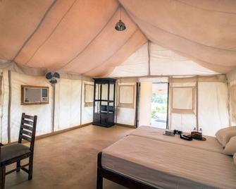 Varawal Leopard Camp - Ranakpur - Ložnice