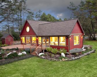 Fireside Motel - Yachats - Building