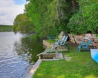 Lakeview Cottage - Guest Cottage on Goodyear lake - close to Baseball Parks. - Maryland - Patio