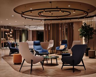 Crowne Plaza Bratislava By IHG - ברטיסלבה - טרקלין