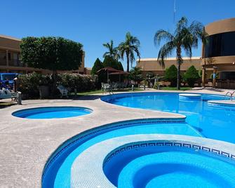 Hotel San Angel - Hermosillo - Pool