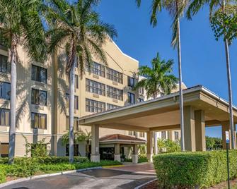 Comfort Suites Miami - Kendall - Miami - Building