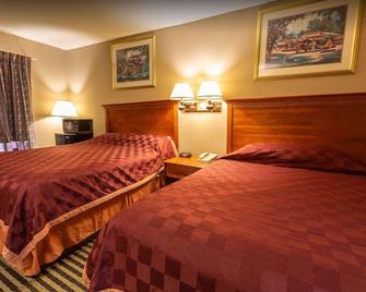 America's Best Inn & Suites Eureka - Eureka - Bedroom