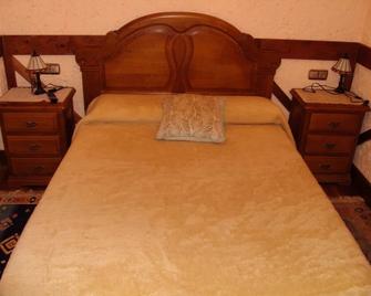 Casa Rural Arratzain - Usurbil - Bedroom