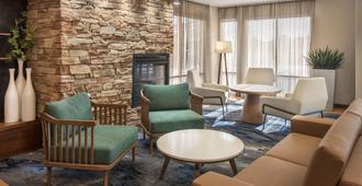 Fairfield Inn & Suites by Marriott Watertown Thousand Islands - Watertown - Salon