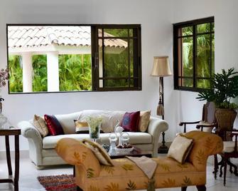 Villa Aurora Juan Dolio Guavaberry - Juan Dolio - Living room