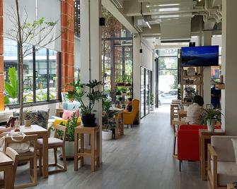 بان سوانتاوي - اعتماد SHA Extra Plus - بوكيت تاون - مطعم