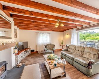 Stabyl-Y-Ddol - Llangollen - Living room
