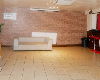 Kensal Green Backpackers 1 - Wembley - Recepción