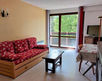 Apartment Autrans-Méaudre-en-Vercors-Autrans, 2 bedrooms, 6 persons - Autrans - Wohnzimmer