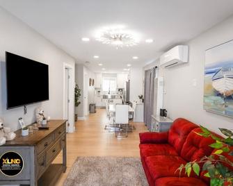 Xlnc Exotic Home Lemon Groove - Lemon Grove - Living room
