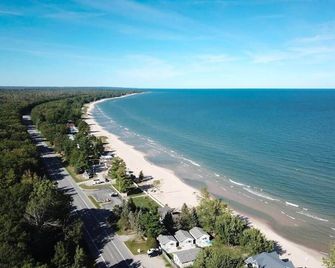Stunning views of Lake Huron - Oscoda - Strand