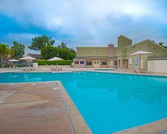 Bedknobs and Broomsticks - Anaheim - Pool