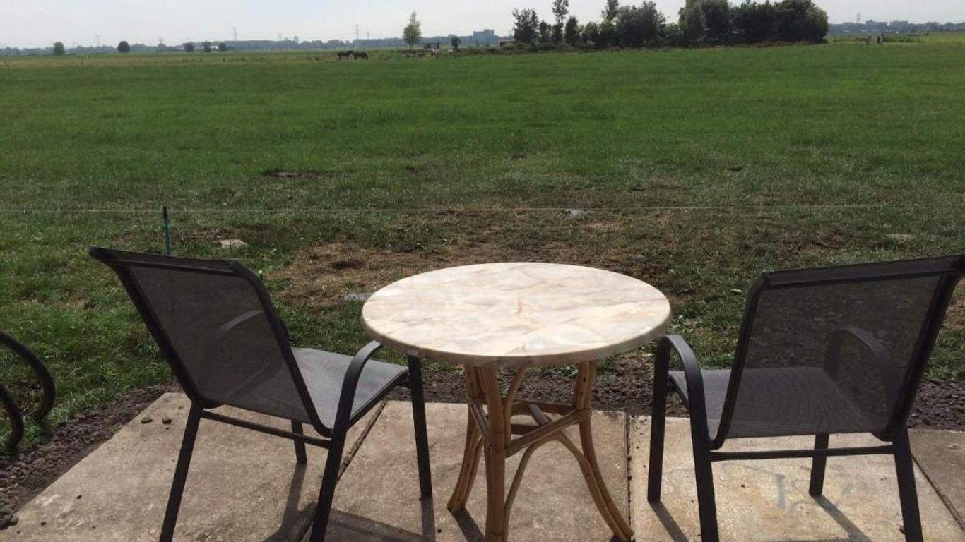 Your Cozy Waggon at the Cows' Paradise