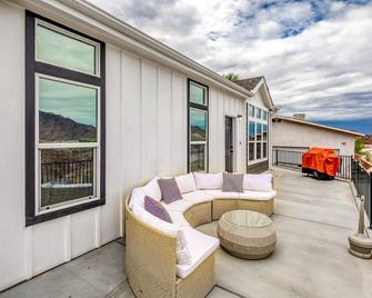 !!!new Home Amazing River Views!!!experienced Host Private Beach & Launch Ramp - Parker - Balkón