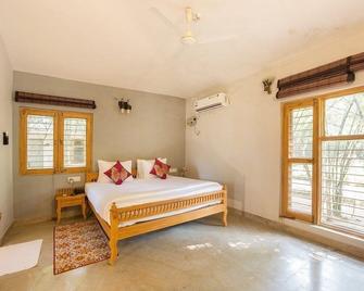 Bandhavgarh Meadows - Tala - Bedroom
