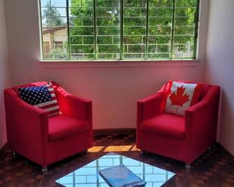 Hostel Kaizen - קוריטיבה - סלון